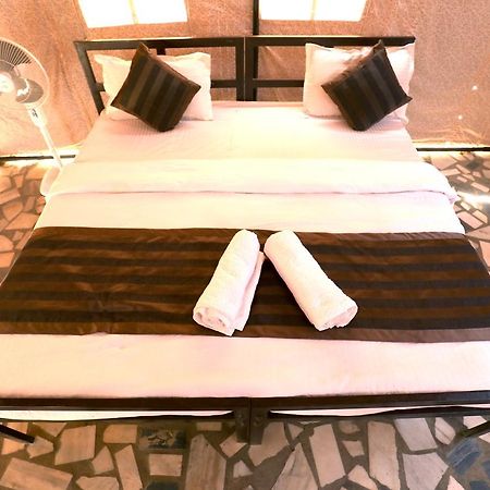 Nova Patgar Tents Hotel Будж Екстериор снимка