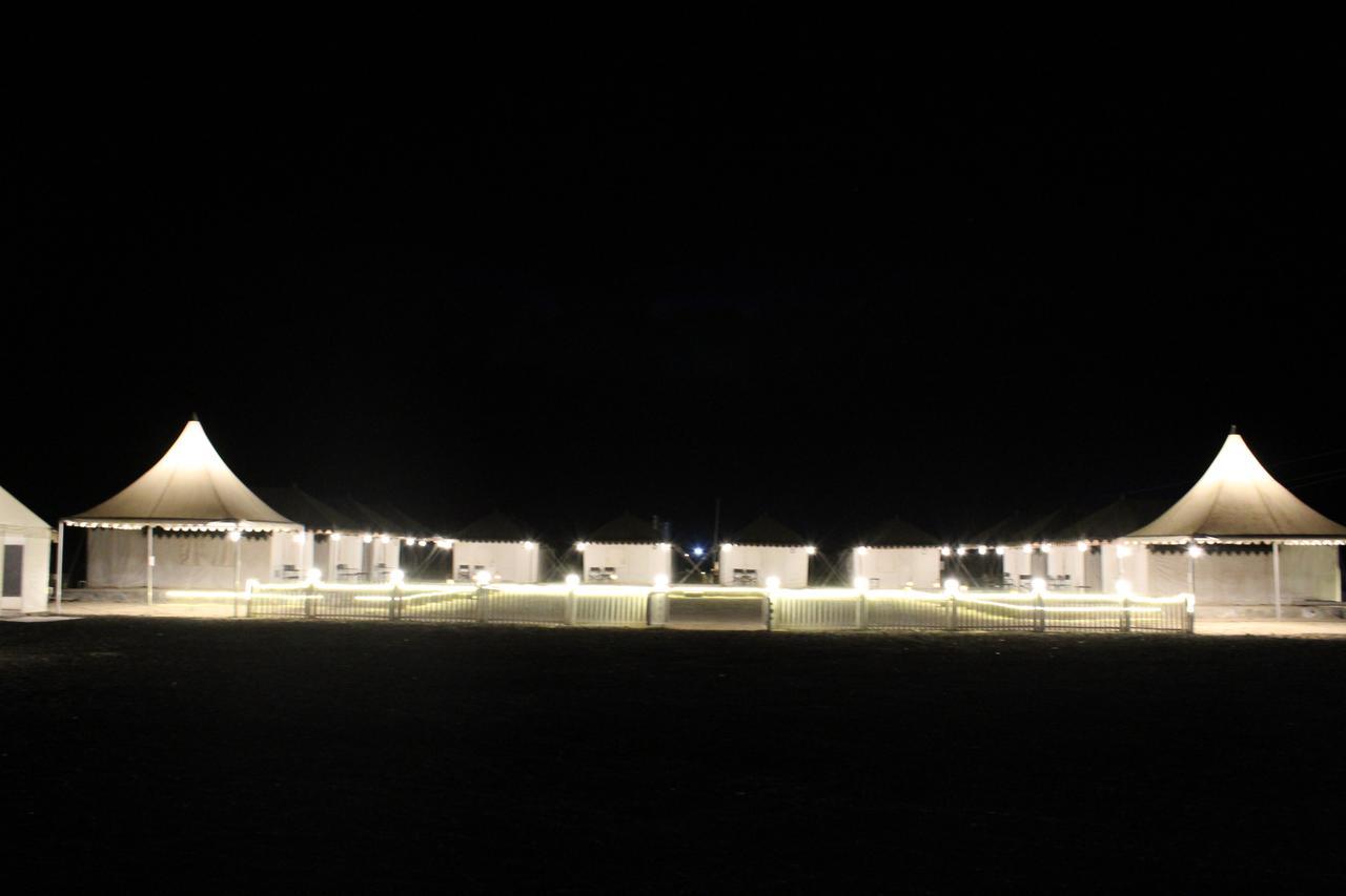 Nova Patgar Tents Hotel Будж Екстериор снимка